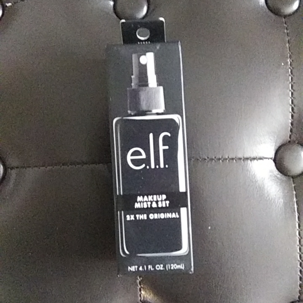 *NWT* e.l.f cosmetics Makeup Mist & Set (4.1. oz.)